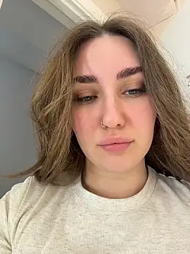 KiraBarlows online show from February 28, 8:41 pm