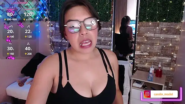 Snapshot of cute_bunny95 chatting on February 25, 3:20 pm cute bunny95 online show from February 25, 3:20 pm