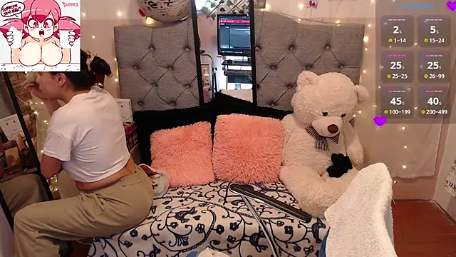 Snapshot of cute_bunny95 chatting on September 10, 11:42 am cute bunny95 online show from September 10, 11:42 am