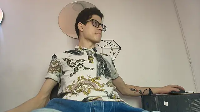 wolfandsky online show from October 22, 11:53 am