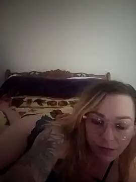 KittzyKat online show from February 5, 6:02 am