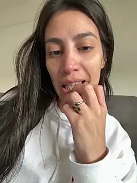 Putitatease online show from April 21, 3:18 pm