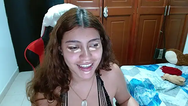 Snapshot of Eyfy_bbs chatting on October 23, 9:24 pm Eyfy bbs online show from October 23, 9:24 pm