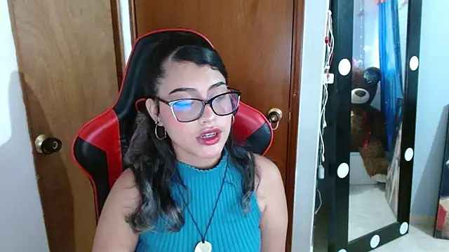 Snapshot of Eyfy_bbs chatting on March 14, 8:38 pm Eyfy bbs online show from March 14, 8:38 pm