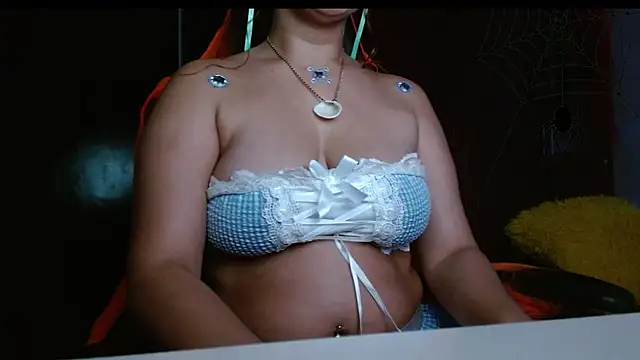 Snapshot of Eyfy_bbs chatting on October 31, 9:43 pm Eyfy bbs online show from October 31, 9:43 pm