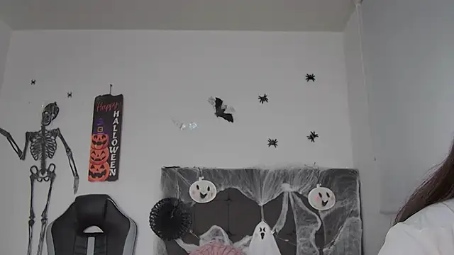 AmandaBrooks 18 online show from October 22, 1:05 am