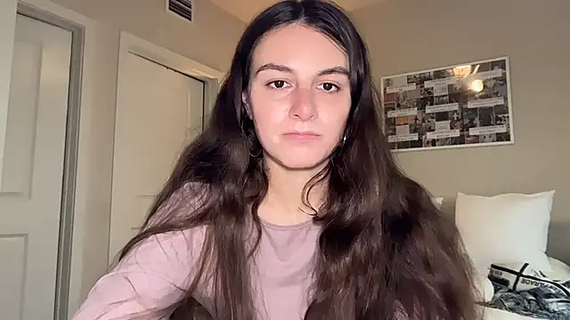 graciesmith27 online show from April 4, 9:21 pm