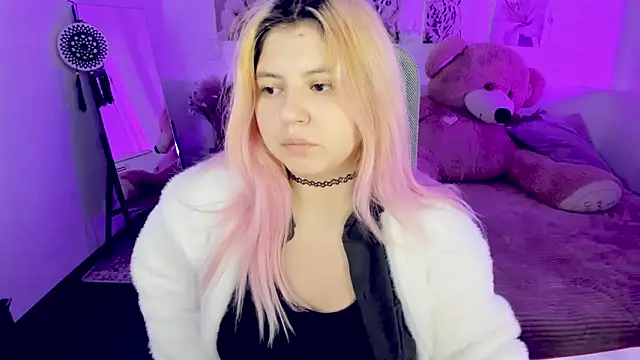 DiaAngell online show from February 14, 7:25 pm