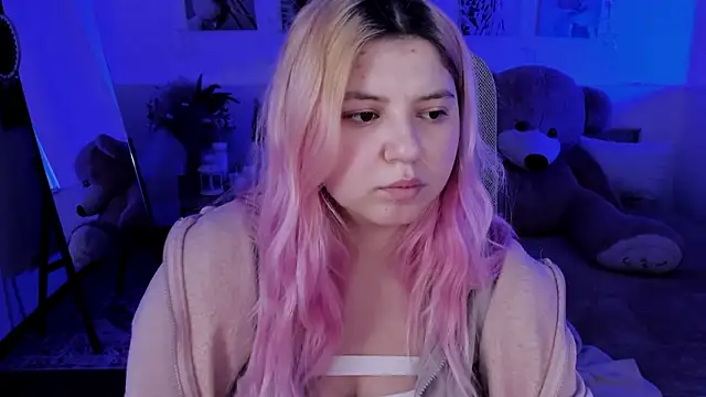 DiaAngell online show from February 11, 7:25 pm