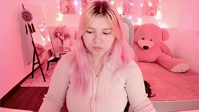 DiaAngell online show from January 31, 7:23 pm