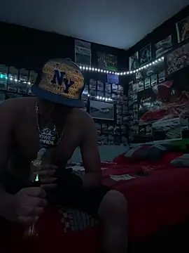 Snapshot of Blade_Ryder666 chatting on January 17, 5:11 am Blade Ryder666 online show from January 17, 5:11 am