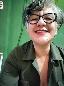 ilonna2025 online show from September 28, 11:17 am