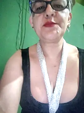 ilonna2025 online show from October 23, 6:12 am