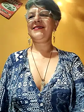 Snapshot of ilonna2025 chatting on July 26, 11:11 pm ilonna2025 online show from July 26, 11:11 pm