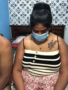 Lovely WINDI online show from May 8, 7:50 pm