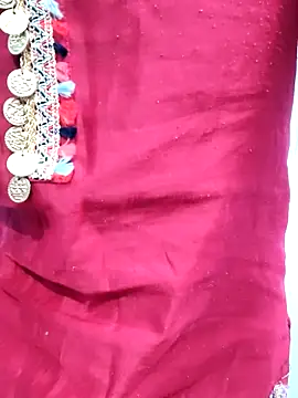 Snapshot of Leoni_G chatting on December 14, 6:08 am Leoni G online show from December 14, 6:08 am