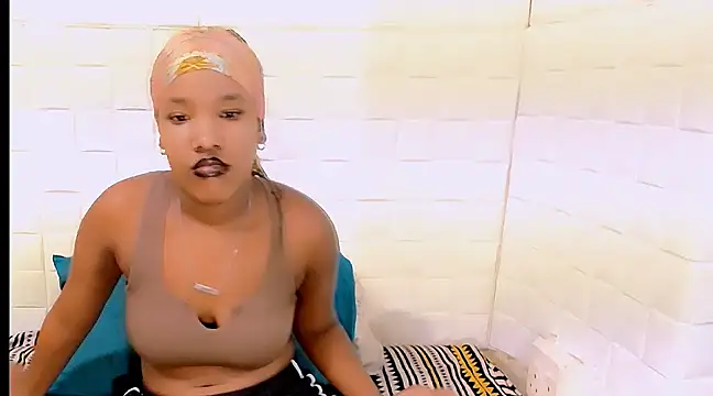 EroticSexyPrada online show from March 13, 4:45 pm