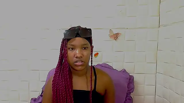 EroticSexyPrada online show from March 16, 4:20 am