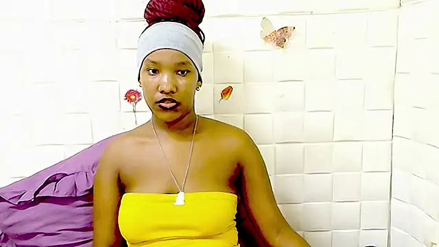 EroticSexyPrada online show from March 20, 6:09 pm