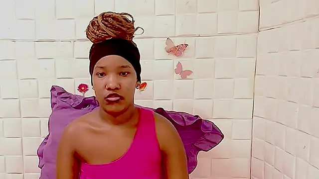 EroticSexyPrada online show from March 4, 4:42 am