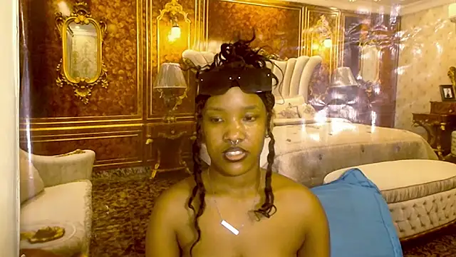 EroticSexyPrada online show from April 12, 7:06 pm