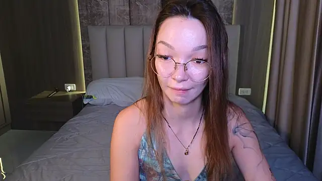SusannJohnson online show from April 27, 12:08 am