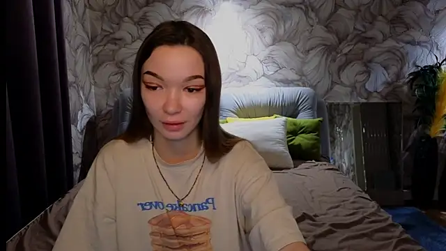 SusannJohnson online show from October 28, 12:33 am