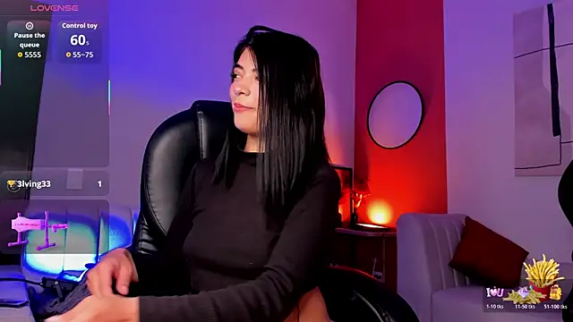 Snapshot of Tianna_rossi chatting on October 23, 4:33 am Tianna rossi online show from October 23, 4:33 am