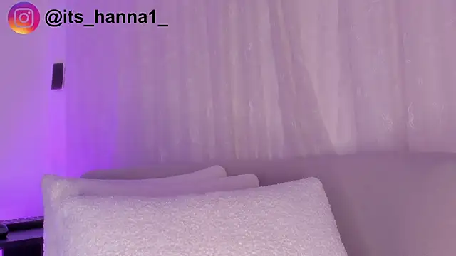 cutte hanna18 online show from May 15, 6:17 pm