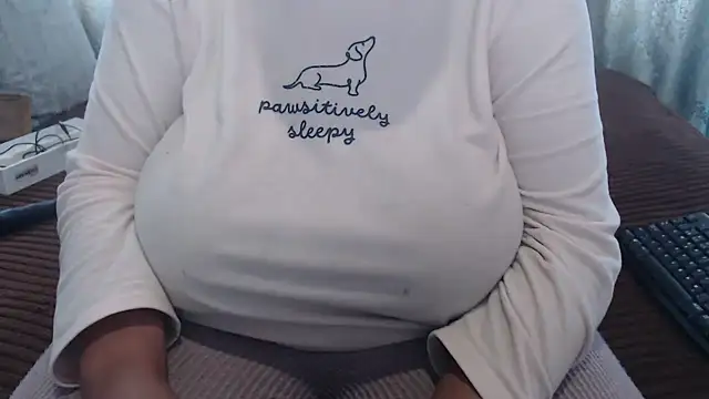 BUBBLYBUNNYxx online show from June 22, 6:32 am