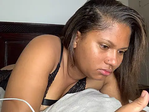 Snapshot of madell chatting on January 7, 3:11 am madell online show from January 7, 3:11 am