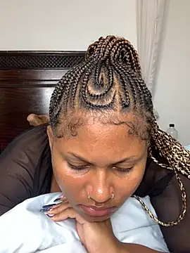 madell online show from March 21, 8:30 am