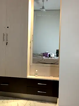 madell online show from November 12, 2:59 am