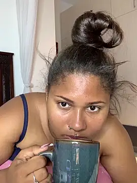 madell online show from November 1, 3:02 am