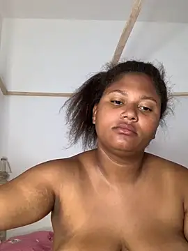 madell online show from February 26, 4:08 am