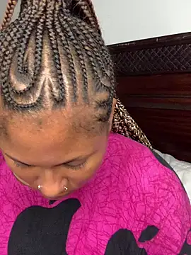 madell online show from March 19, 3:28 am