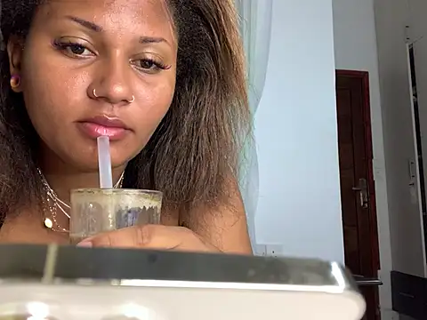 madell online show from May 2, 3:23 am