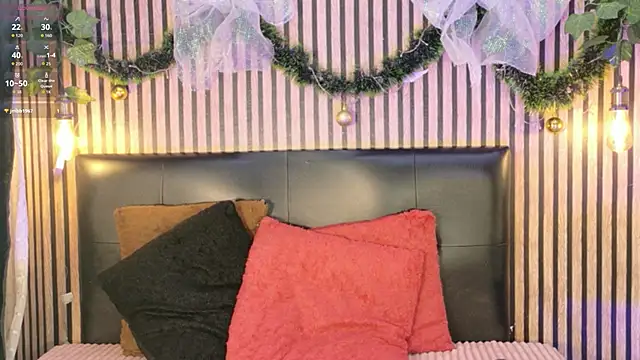 Sophie new25 online show from December 2, 12:51 pm