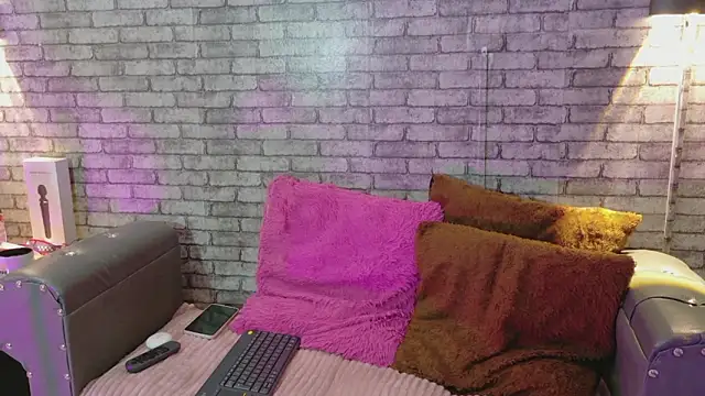 Sophie new25 online show from March 25, 12:59 pm