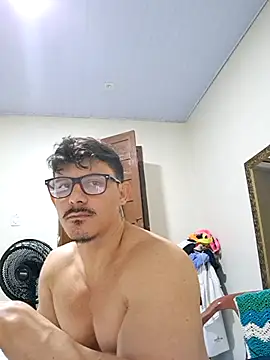 casaputo41 online show from February 8, 11:45 pm