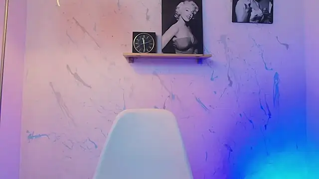 Snapshot of Paulina_Lopezz chatting on July 13, 4:50 pm Paulina Lopezz online show from July 13, 4:50 pm