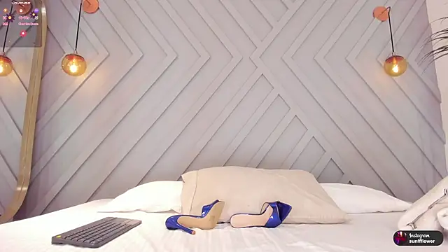 LissMonroe online show from February 26, 10:48 am