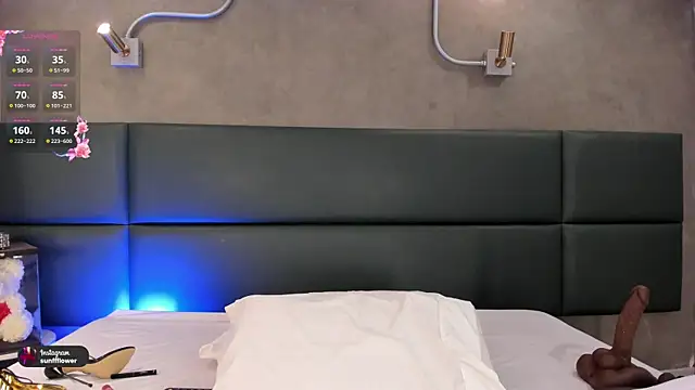 LissMonroe online show from May 18, 11:37 am
