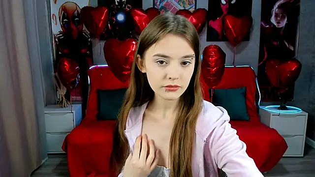 Snapshot of RayWillliams chatting on February 20, 8:47 pm RayWillliams online show from February 20, 8:47 pm