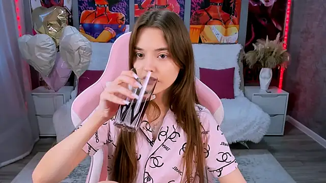 RayWillliams online show from March 31, 2:30 pm