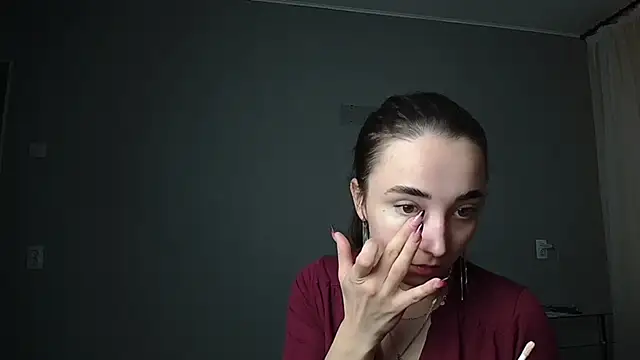 Eva Gloryy online show from March 13, 2:33 pm