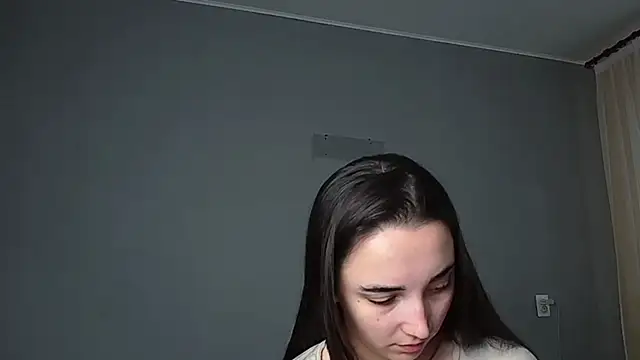 Eva Gloryy online show from May 21, 1:41 pm