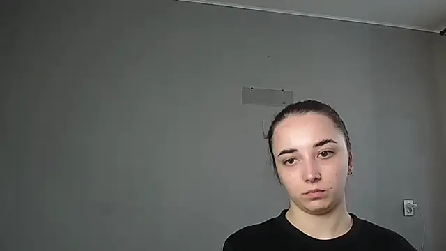 Eva Gloryy online show from April 14, 9:25 am