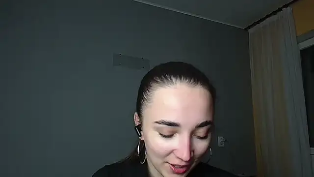 Eva Gloryy online show from April 28, 7:40 pm