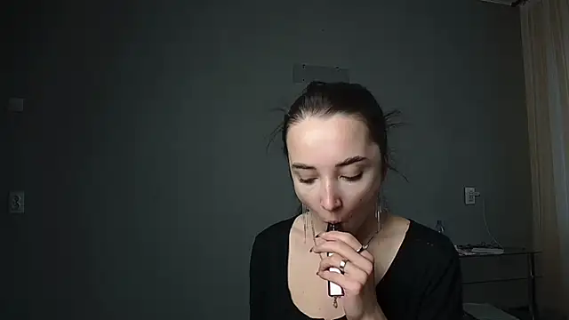 Eva Gloryy online show from March 20, 3:36 pm